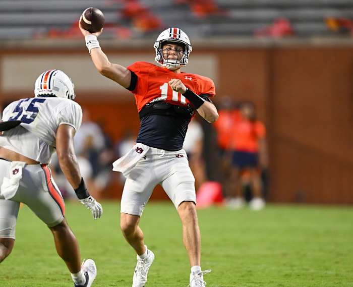 Zach Calzada (10)Auburn football scrimmage on Saturday, August 13, 2022 in Auburn, Ala. Todd Van Emst/AU Athletics